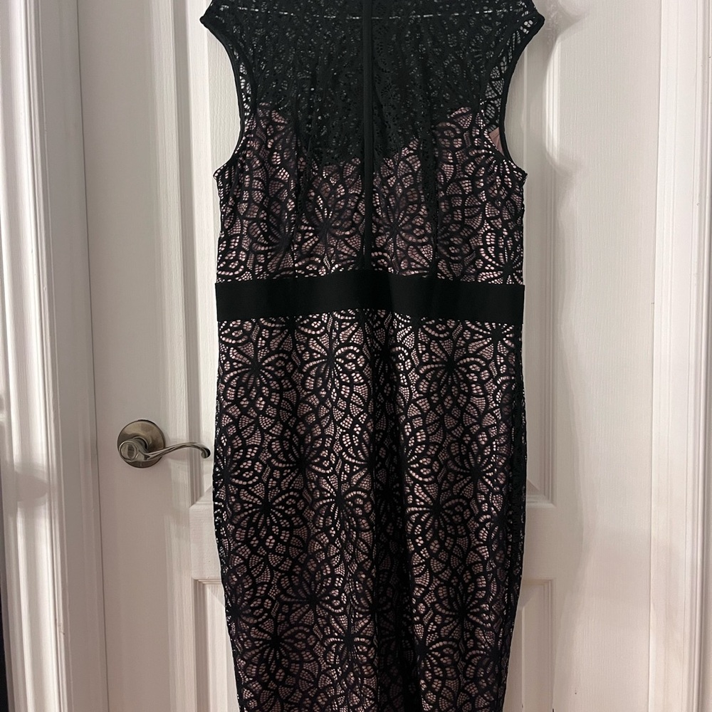 Le Chateau Black and Pink Lace Midi Dress
